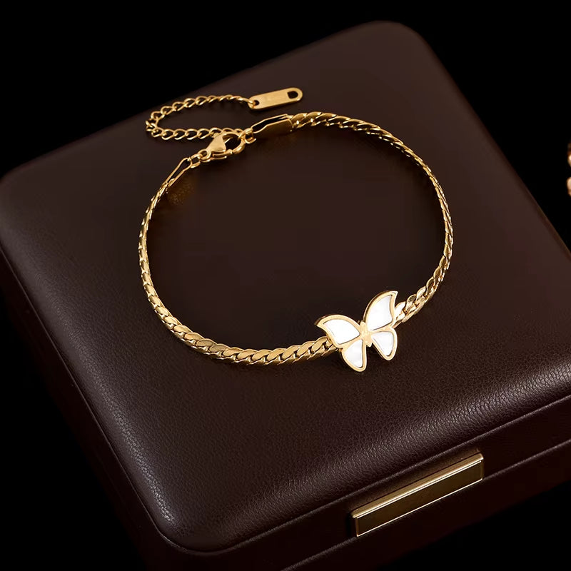 316L Stainless Steel Green Crystal Clover Bracelet Bangle for Women Fashion Wrist Chain Waterproof Jewelry Gift Bijoux